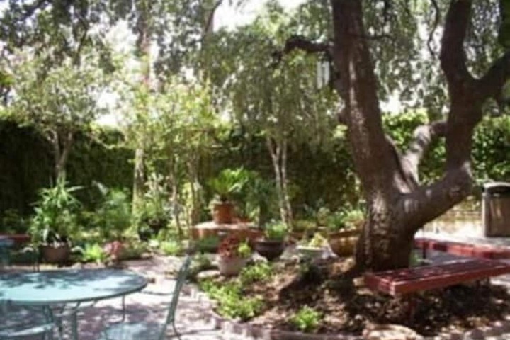 Property Grounds 22 of 22