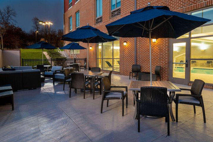 Terrace/Patio 46 of 50