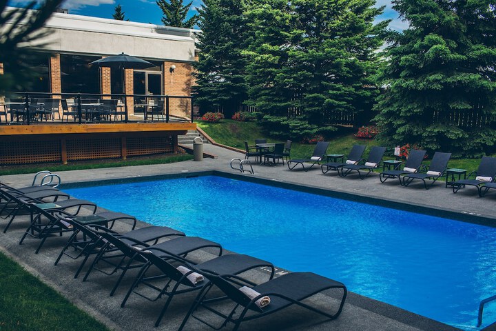 Pool 3 of 38