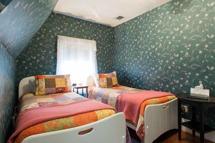 Room 45 of 48