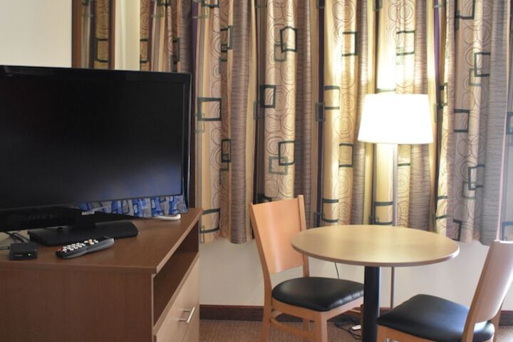 Room 17 of 51
