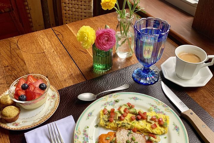 Breakfast/Coffee Service 51 of 66