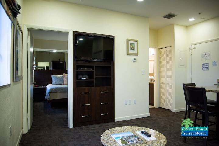 Room 35 of 47