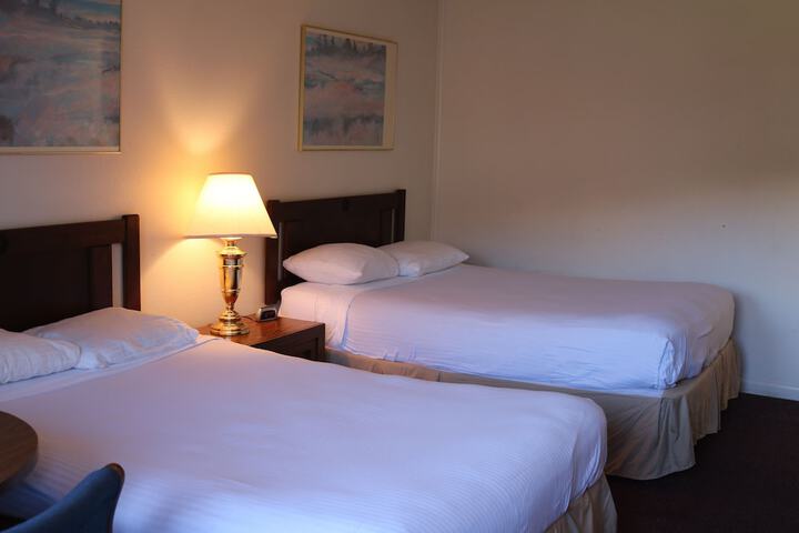 Room 13 of 26