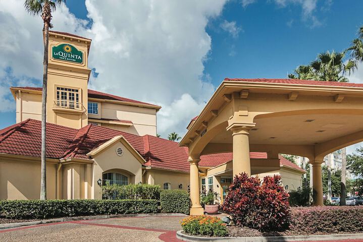 Hotel 7 of 77