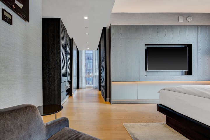 Hotel 41 of 141