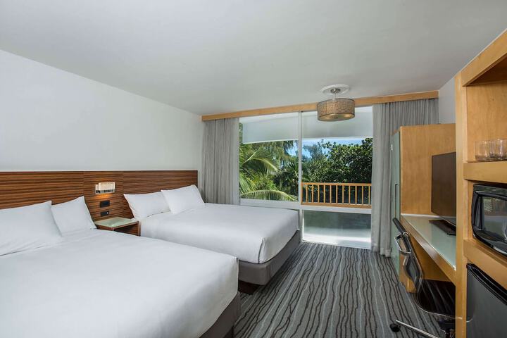 Grand Naniloa Hotel Hilo - a Doubletree by Hilton