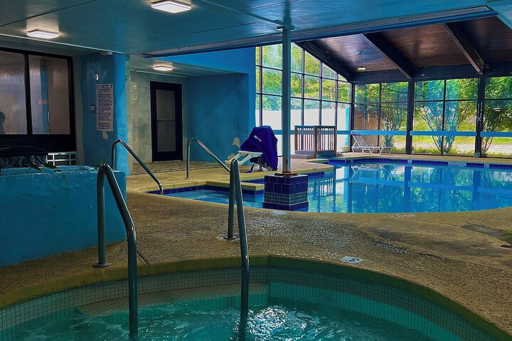 Pine Lake Resort and Banquets