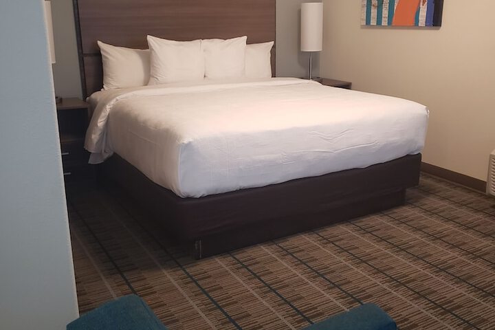 Room 41 of 66