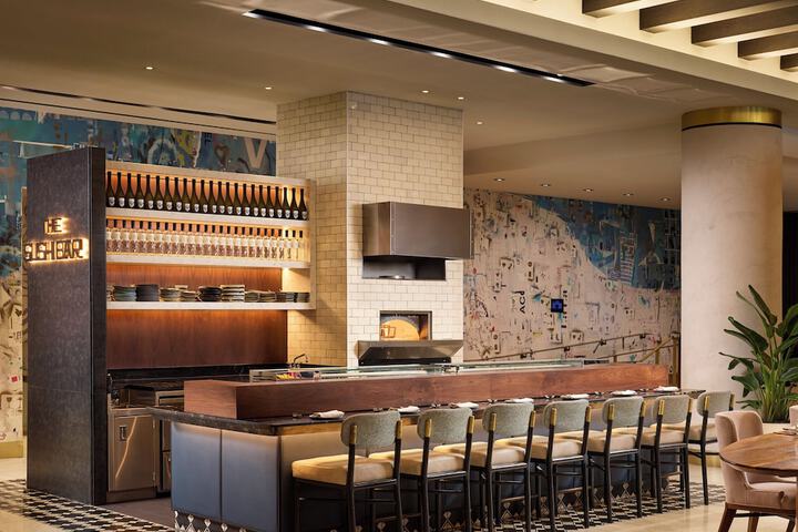 Loews Miami Beach Hotel – South Beach