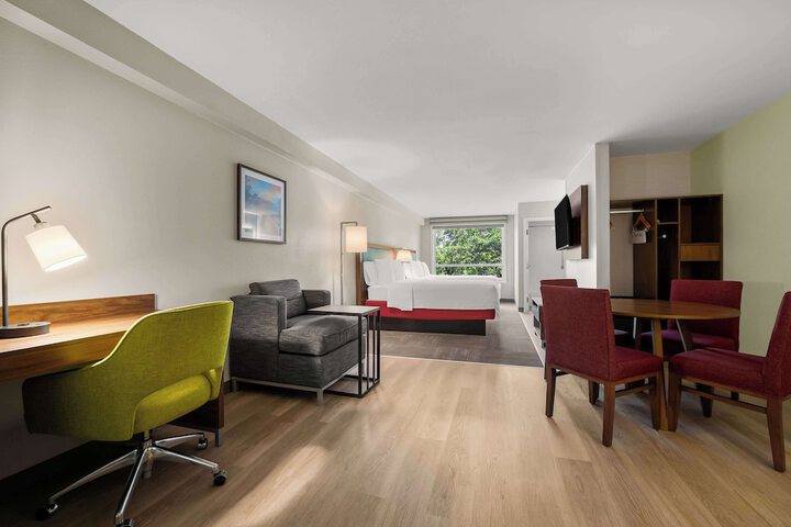 Room 20 of 40