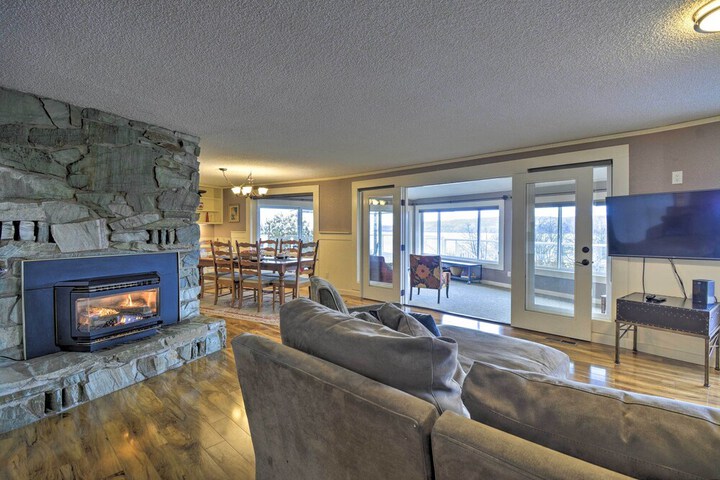 Breathtaking Port Ludlow Home w / Deck & Yard