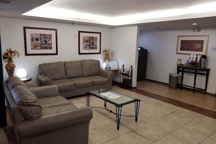 Hotel Interior 7 of 25