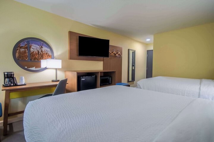 Room 30 of 45