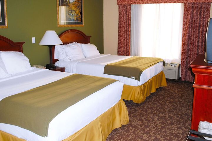Magnuson Hotel Commerce
