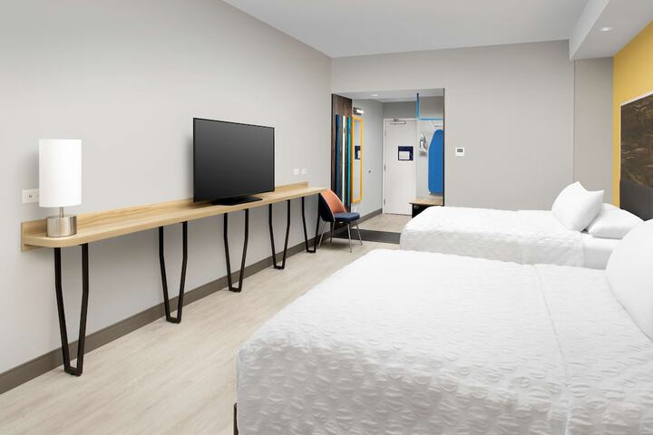 Room 20 of 31