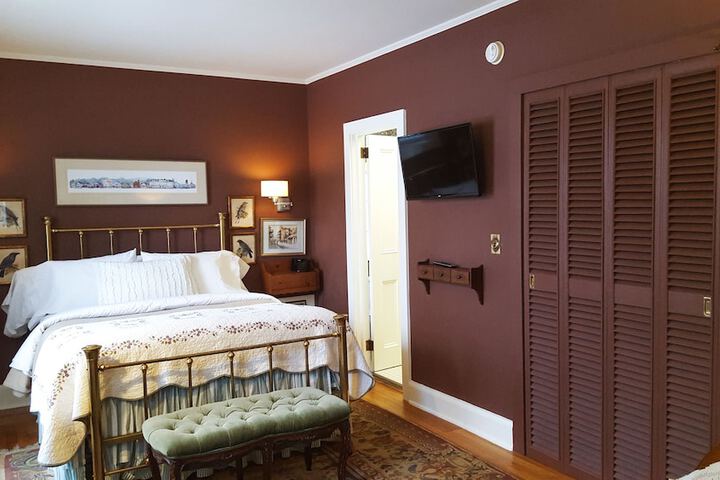 Room 34 of 41