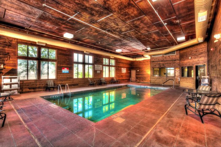 The Niobrara Lodge