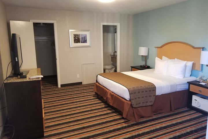 Room 41 of 48