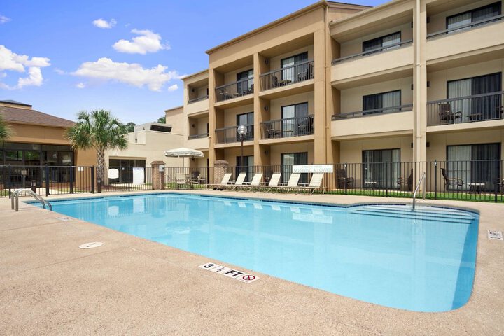 Pool 6 of 34