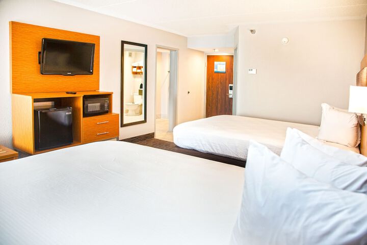 Room 40 of 56