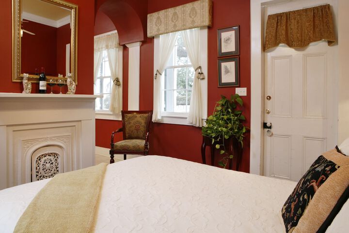 Room 18 of 47