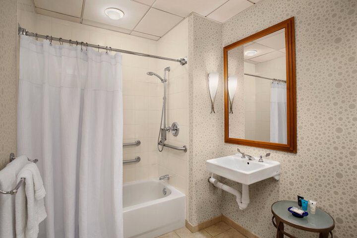Crowne Plaza San Francisco Airport by IHG
