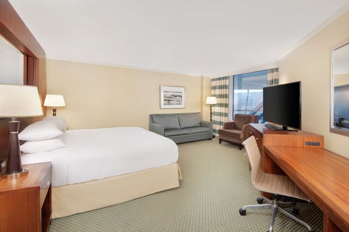 DoubleTree by Hilton Stamford