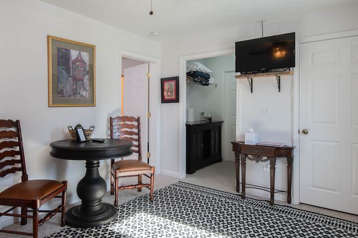Room 27 of 58