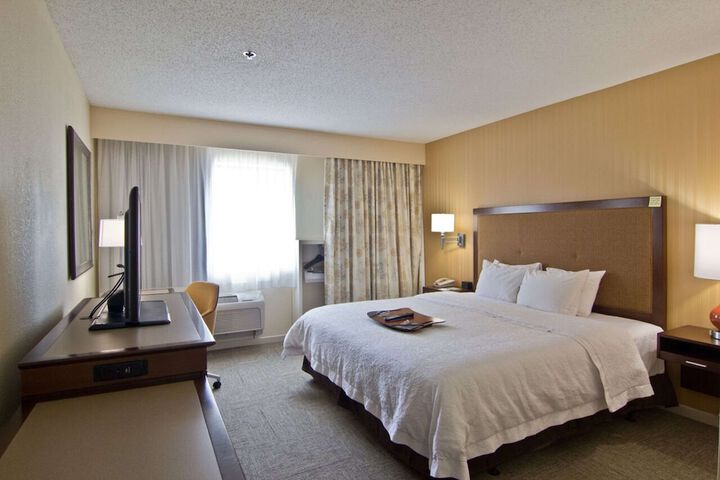 Room 40 of 74