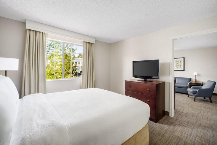 Room 14 of 35