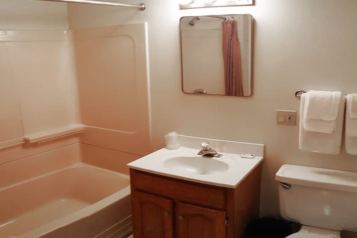 Room 40 of 64