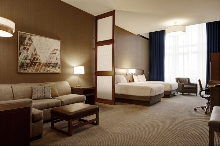 Room 18 of 30