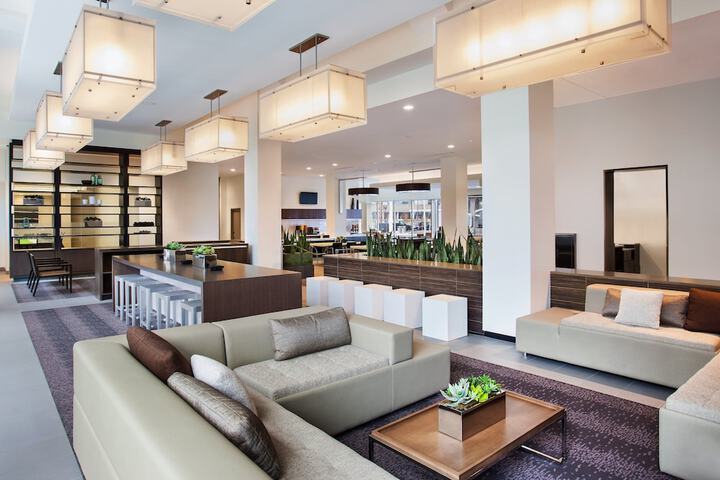 Hotel Interior 10 of 29