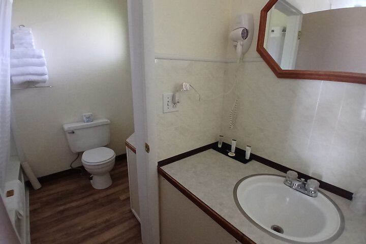 Room 13 of 26