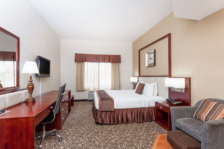 Room 7 of 15