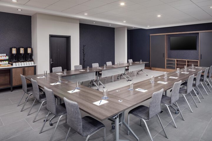 Hyatt House Royal Oak / Birmingham