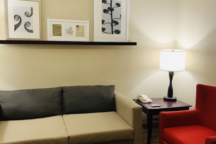 Room 19 of 54