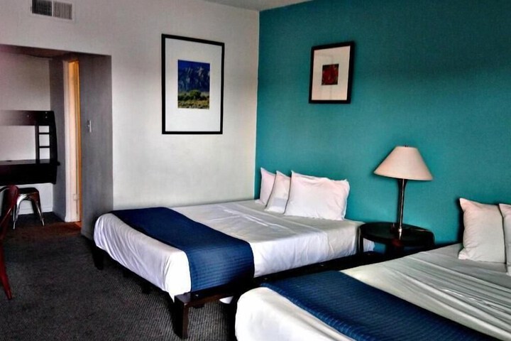 Room 28 of 67
