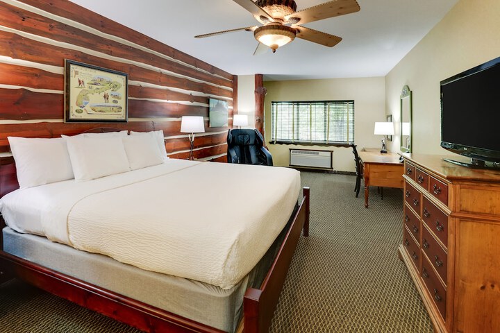 Room 52 of 69