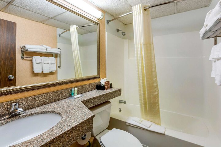 Room 15 of 51