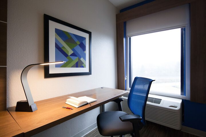 Holiday Inn Express & Suites Nashville - Brentwood I-65 by IHG