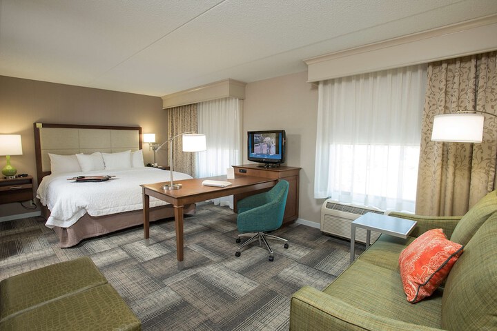 Room 30 of 57