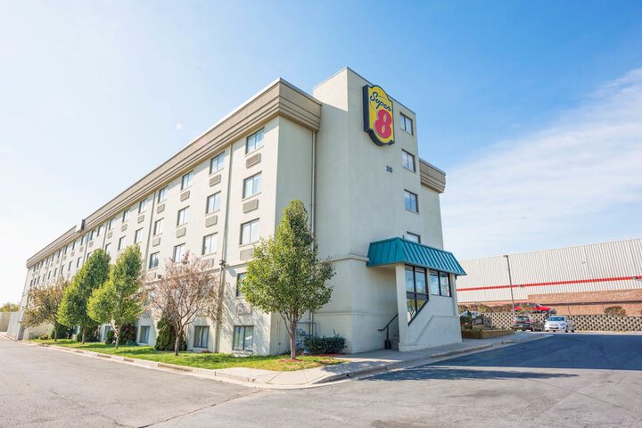 Hotel 3 of 41
