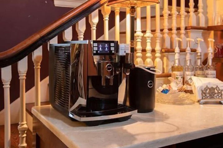Breakfast/Coffee Service 59 of 61
