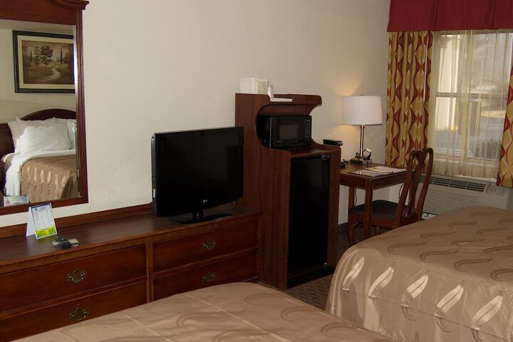 Room 12 of 49