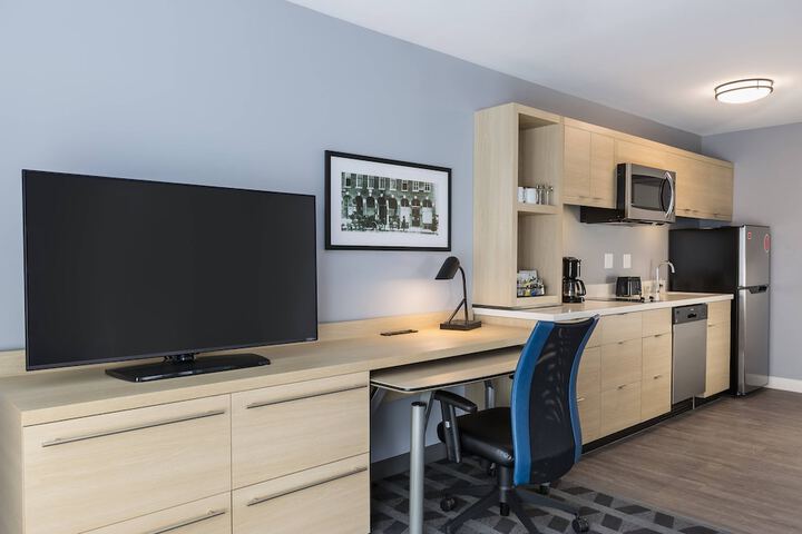 Room 29 of 50