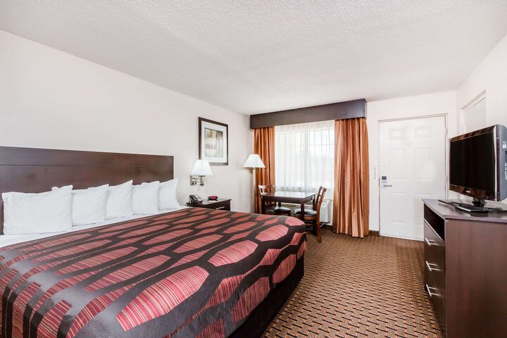 Days Inn by Wyndham Pearl / Jackson Airport