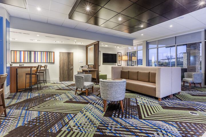 Hotel 6 of 33