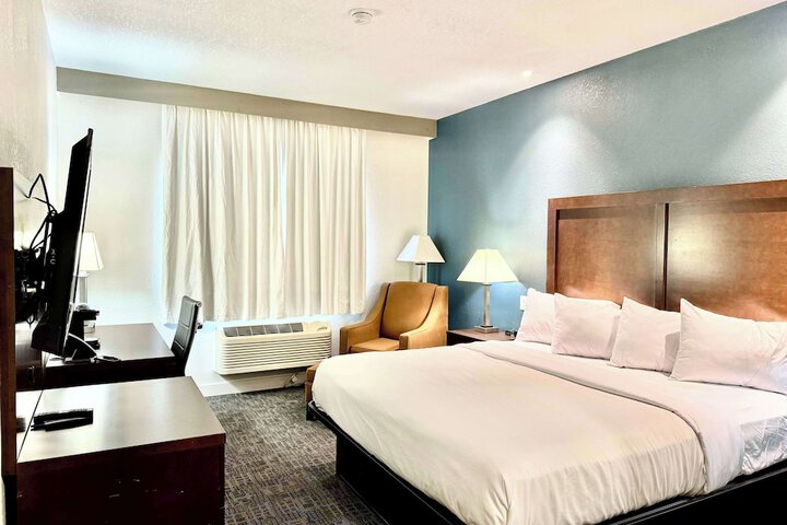 Baymont by Wyndham Richmond I-70